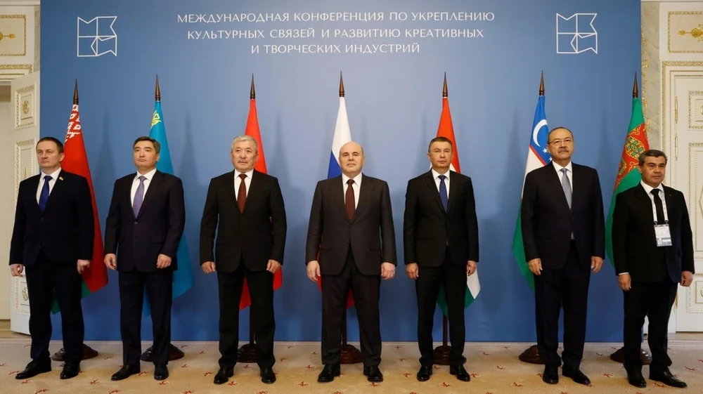 Türkmenistanyň bilim ministriniň ýolbaşçylygyndaky wekiliýet medeni gatnaşyklary pugtalandyrmak we kreatiw industriýalary ösdürmek boýunça halkara maslahata gatnaşdy